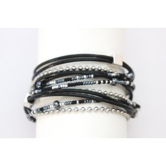 Bracelet Wrap boho multi-rangs cuir noir et acier