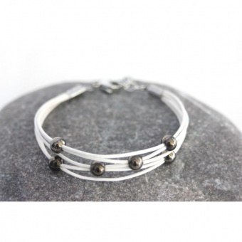 Bracelet en cuir blanc perles gunmétal et acier