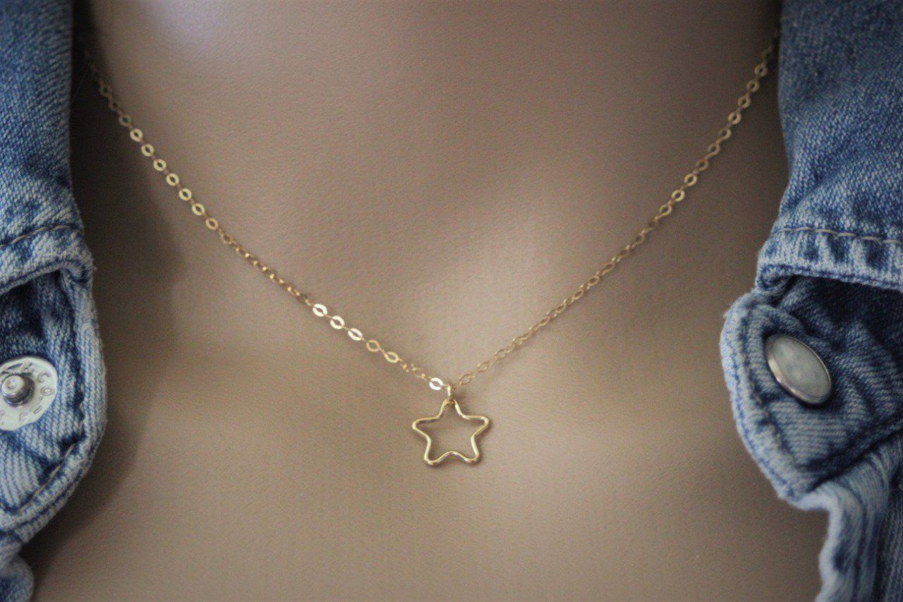 Collier Et Pendentif étoile En Or Jaune 9 Carats Avec Diamants - Longueur 41cm - Neuf Avec étiquettes