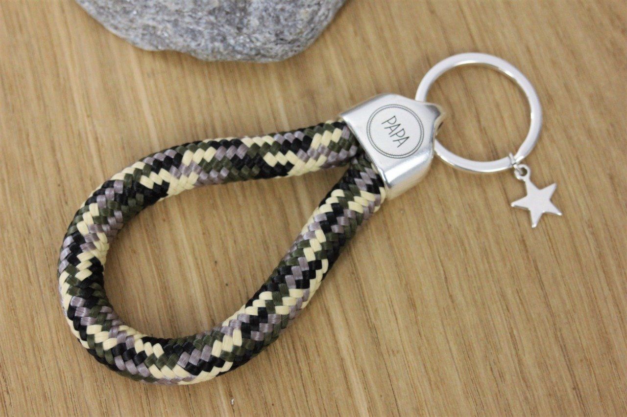 Porte Cl XL En Corde De Voile Camouflage Et M tal Plaqu Argent porte-cl-xl-en-corde-de-voile-camouflage-et-m-tal-plaqu-argent