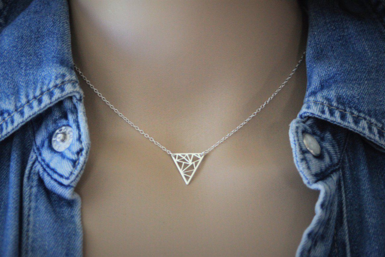 Collier Et Boucles D'oreille Triangle - Cristal Autrichien - Plaqué Argent - Couleur Aigue-marine Et Champagne