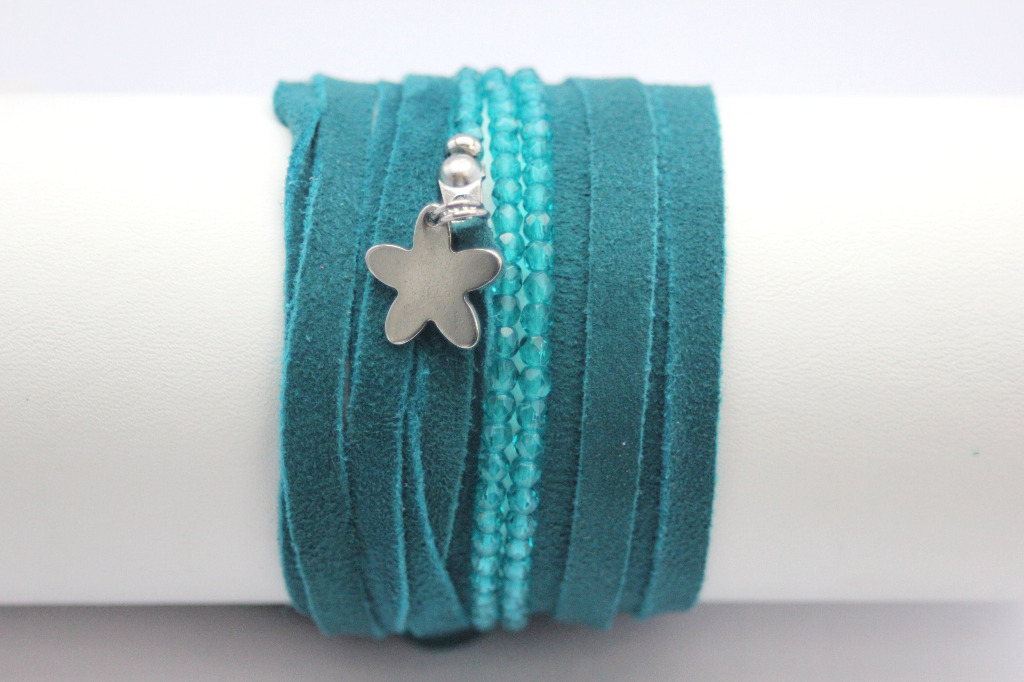 Bracelet NEXUS lacet daim et perles turquoise
