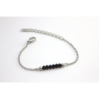 Bracelet acier et perles facettées noires