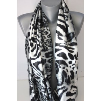 Foulard snood imprimé léopard noir et gris