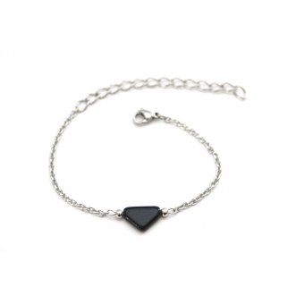 Bracelet triangle noir et argent style minimaliste
