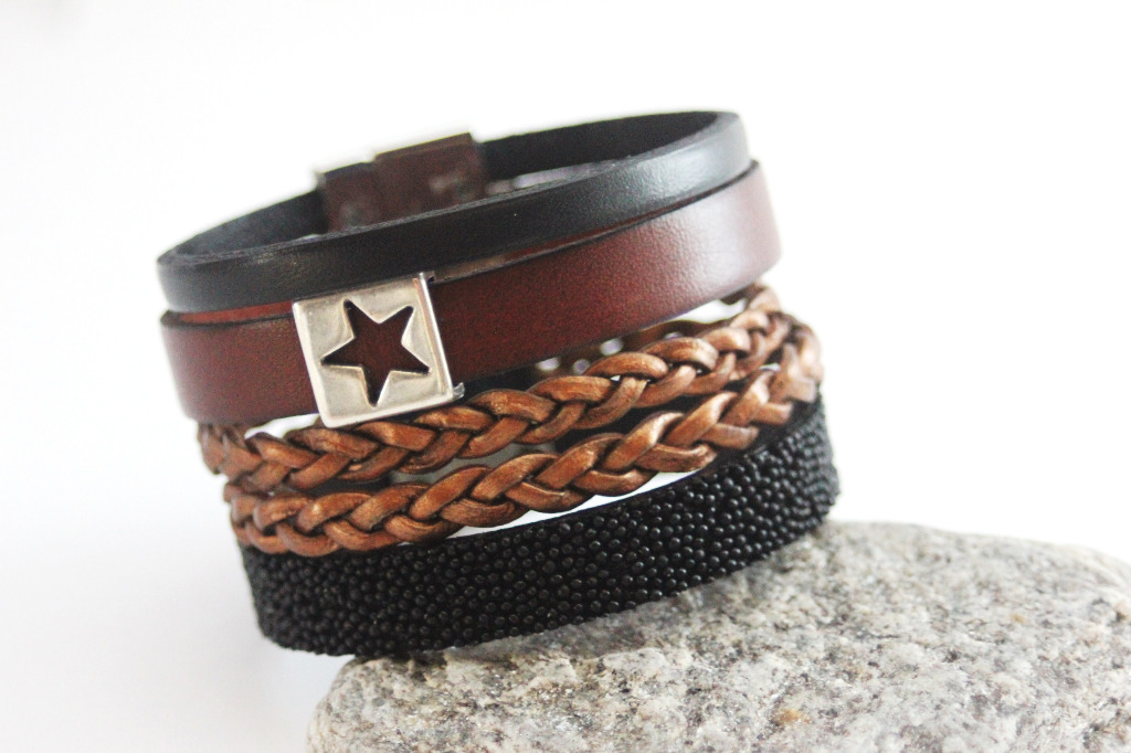 Bracelet manchette cuir noir et marron étoile