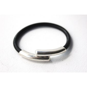 Bracelet cuir noir fermoir aimantÃ© plaquÃ© argent