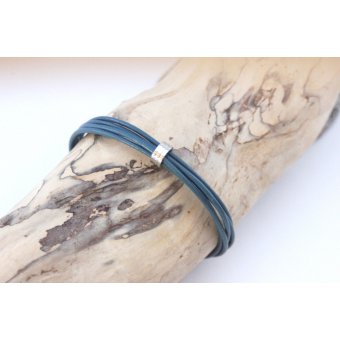 bracelet homme en cuir bleu et acier