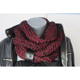 Snood laine fil métallisé noir et rouge