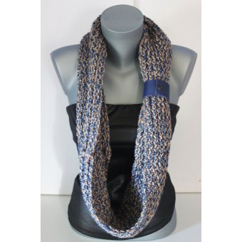 Echarpe tricotÃ©es main en laine bleu by EmmaFashionStyle