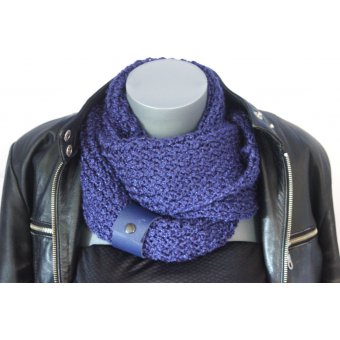 Snood laine bleu électrique métallisé