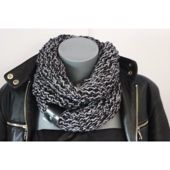 Snood laine noir et gris métallisé 