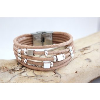 bracelet multi rangs en cuir naturel by Emmafashionstyle