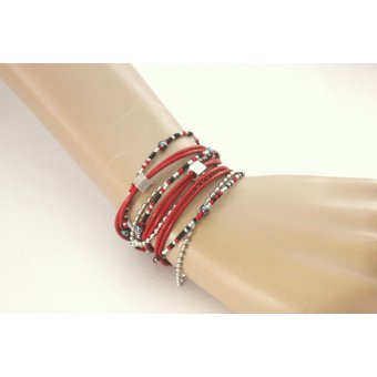 Bracelet boho multi-rangs cuir rouge et acier