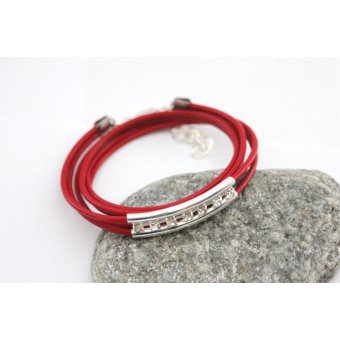 Bracelet cuir rouge perle tube double avec strass