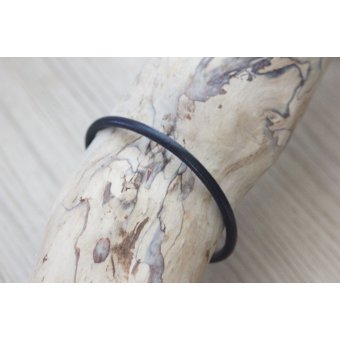 Bracelet en cuir noir lisse fermoir acier