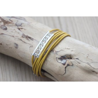 Bracelet cuir jaune perle tube double avec strass