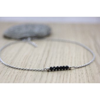 Collier acier et perles facettées noires