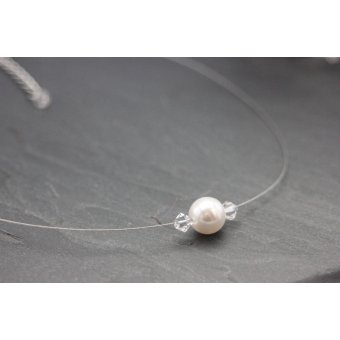 collier fin pour mariée