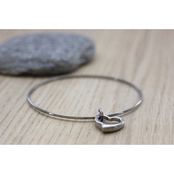 bracelet jonc en acier breloque coeur