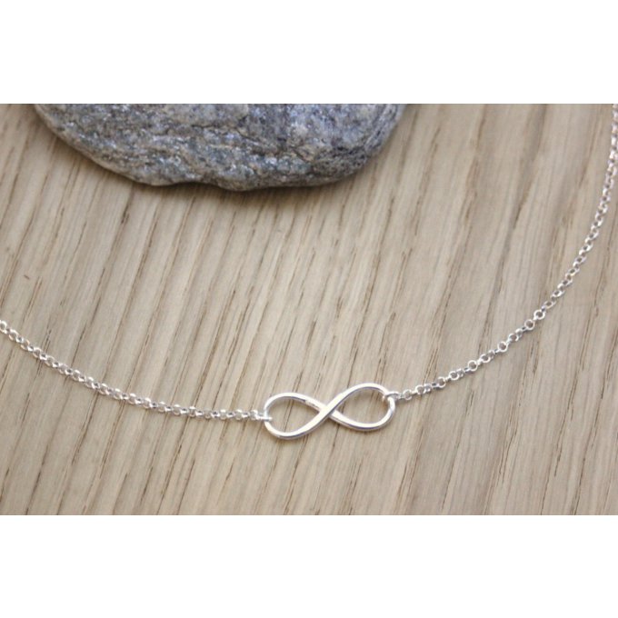 Collier ras du cou Infinity en argent