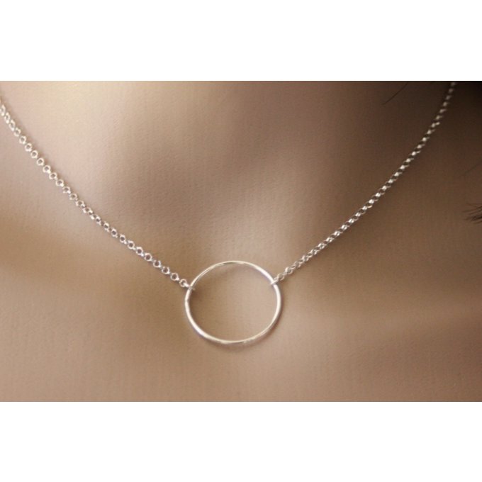 collier minimaliste en argent