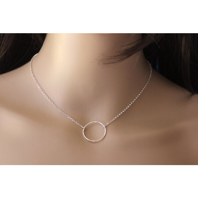 Collier minimaliste en argent pendentif anneau