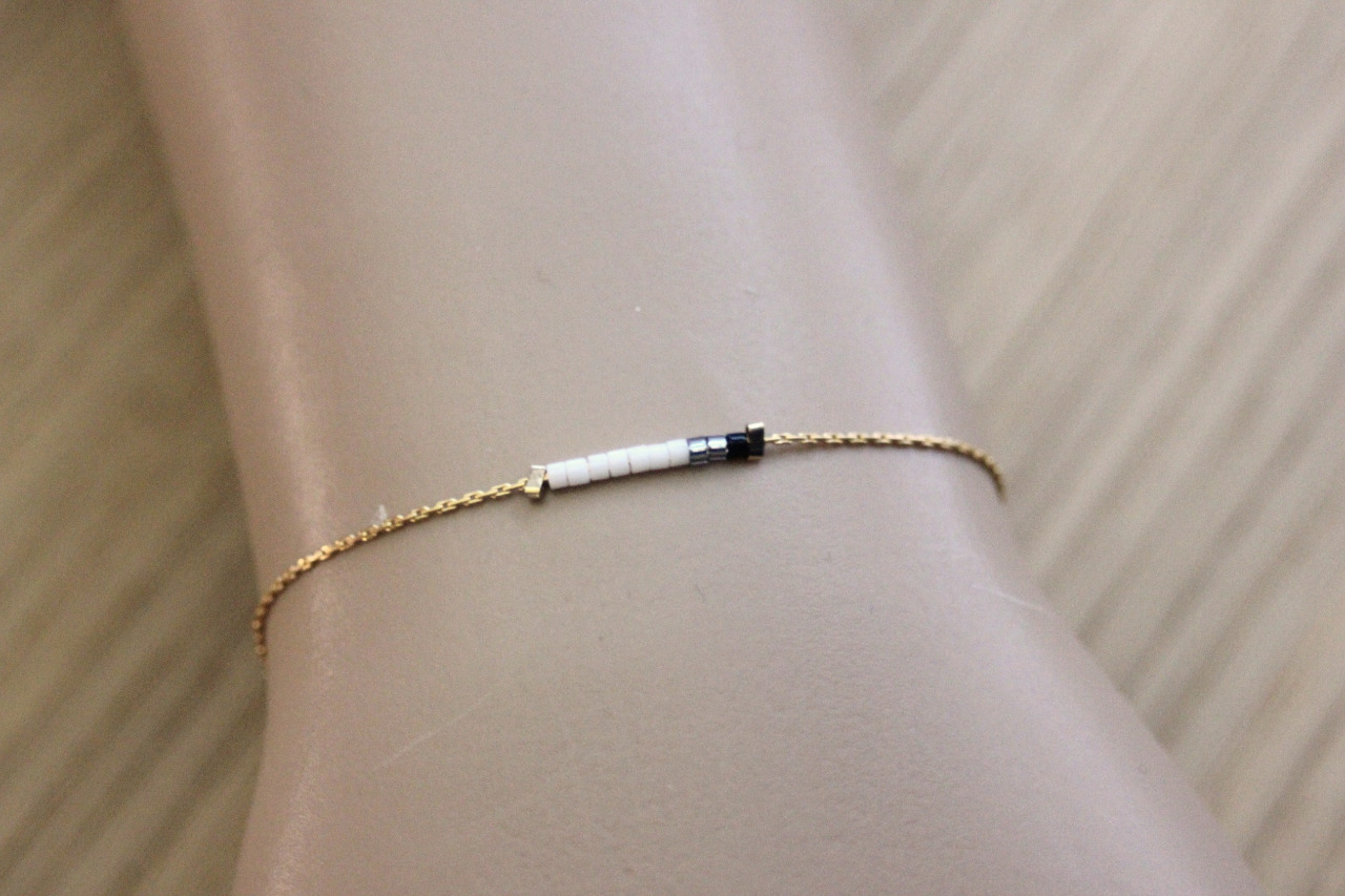 Bracelet or Gold Filled et perles miyuki blanc