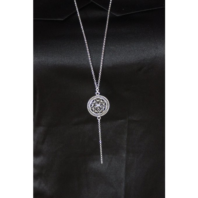 collier ethnique en argent