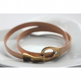 Bracelet manchette 3 tours en cuir beige