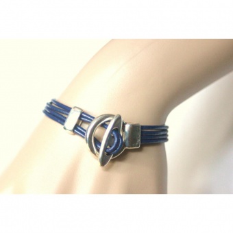 Bracelet cuir 4 cordons bleu marine fermoir toggle