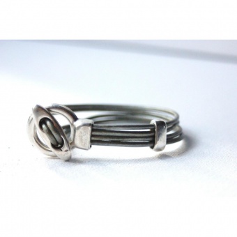 Bracelet cuir 4 cordons gris métallisé toggle