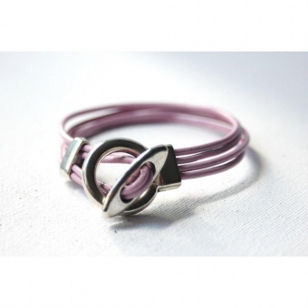 Bracelet cuir 4 cordons rose clair fermoir toggle