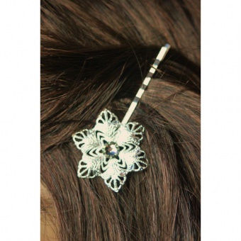 Barrette fleur filigrane étoile et swarovski black