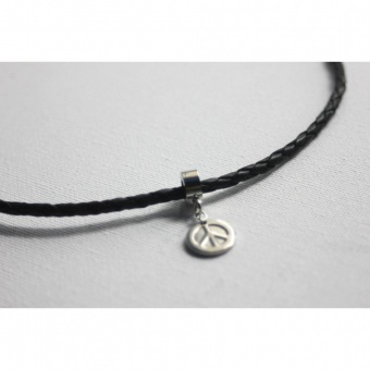 Collier cuir noir et acier pendentif peace & love