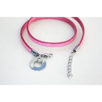 Bracelet en cuir rose et breloque rondelle acier