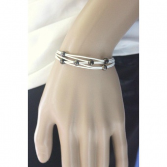 Bracelet en cuir blanc perles gunmétal et acier