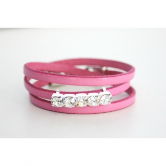 Bracelet manchette en cuir 3 tours rose et strass 