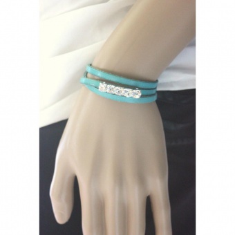 Bracelet en cuir 3 tours turquoise et strass 