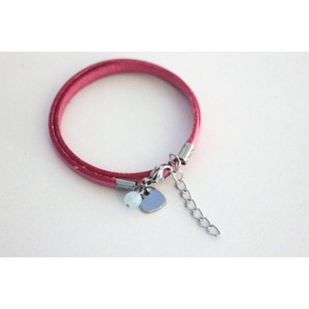 Bracelet en cuir rose et breloque coeur en acier