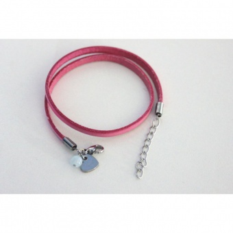 Bracelet en cuir rose et breloque coeur en acier