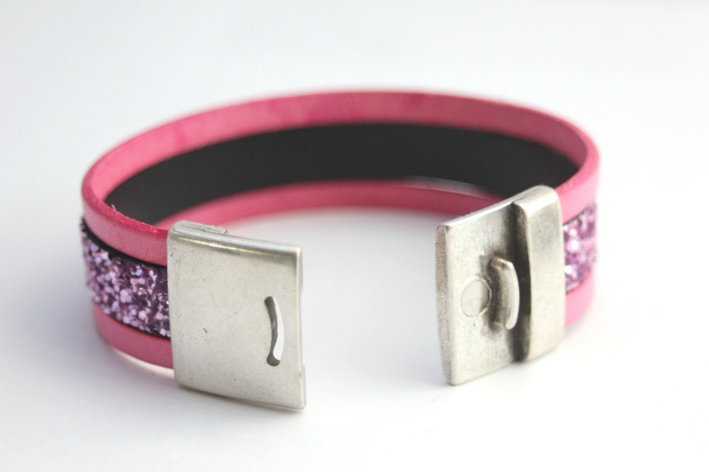 Bracelet fille ado en cuir manchette avec strass et paillette