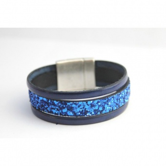 Bracelet manchette en cuir et paillettes bleu roi