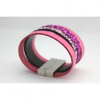 Bracelet manchette en cuir et paillettes rose