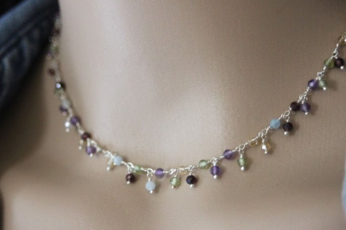 Collier argent massif et perles améthyste, péridot, citrine et aigue marine