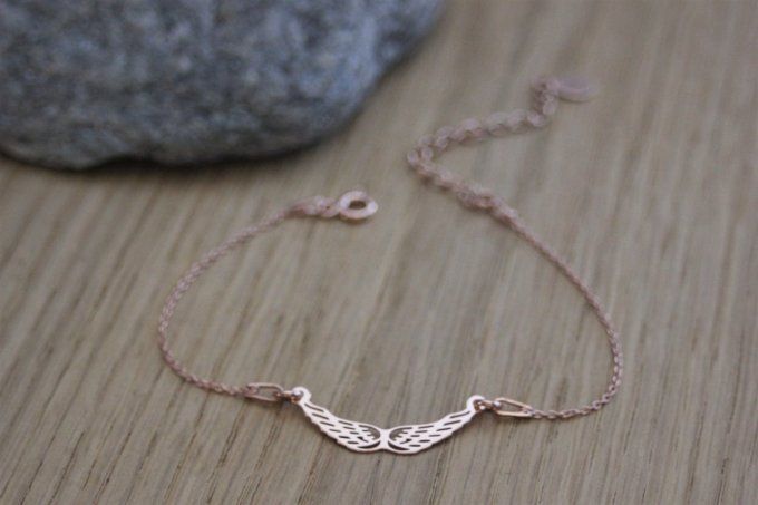 Bracelet or rose ailes d'ange