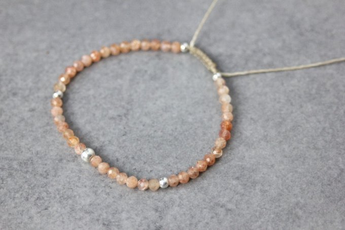 Bracelet pierres de soleil facettées et argent massif