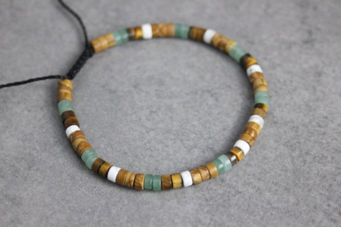Bracelet perles heishi en wood stone, jade, oeil de tigre et howlite
