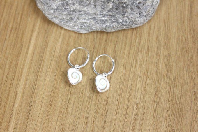 Boucles d'oreilles mini créoles argent massif pendentif oeil de sainte Lucie