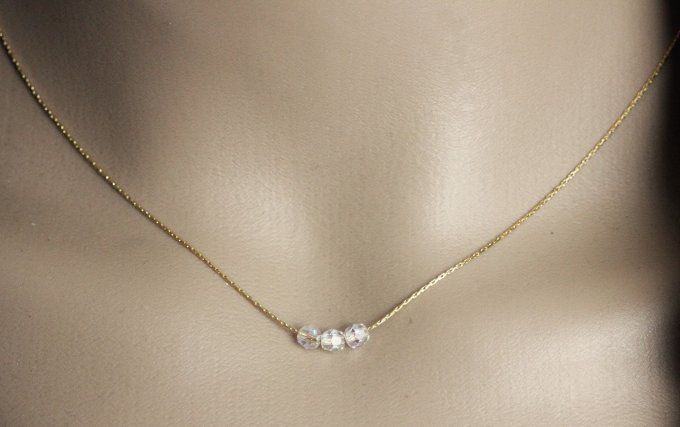 Collier or gold filled 3 perles en cristal swarovski